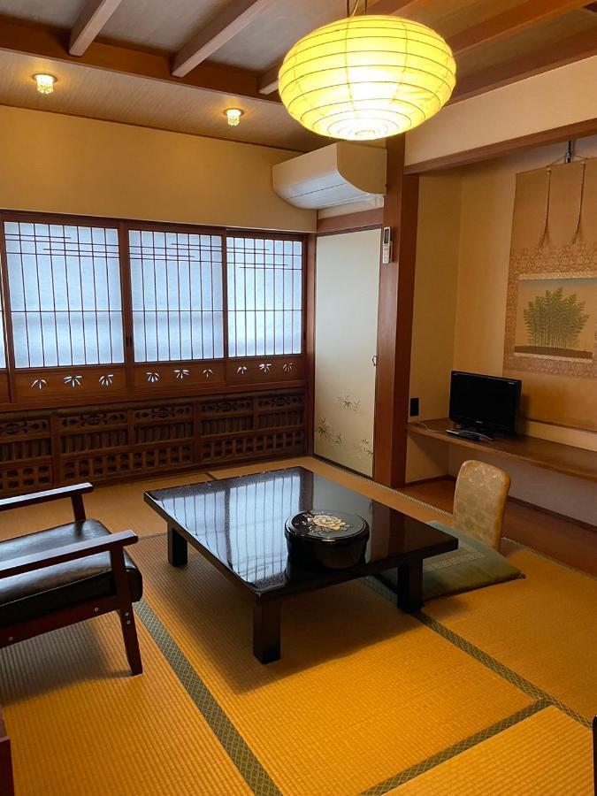 Sangai Ryokan Gotsu Eksteriør bilde