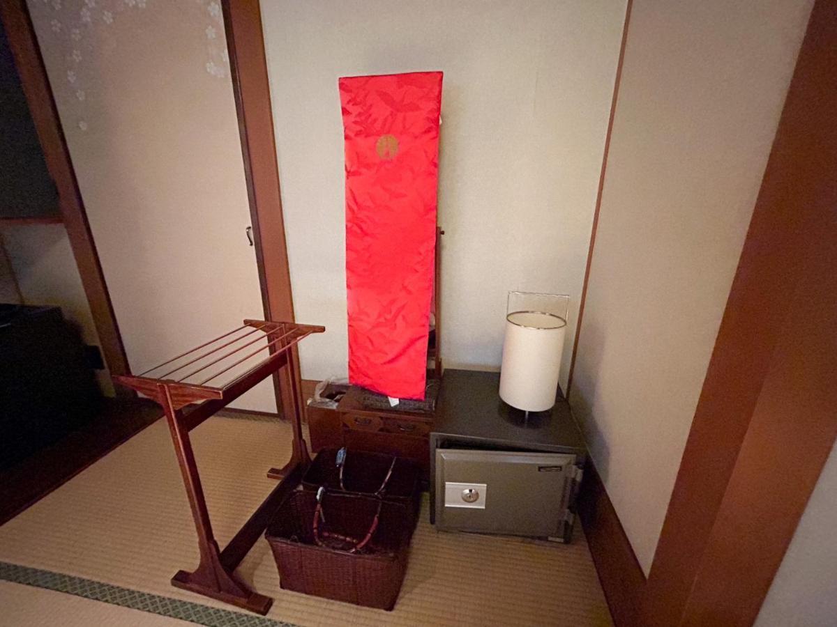 Sangai Ryokan Gotsu Eksteriør bilde